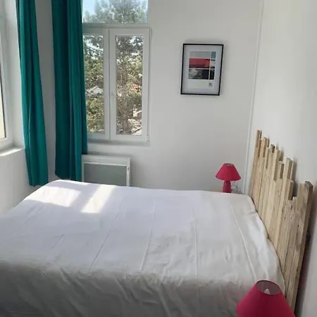 Le Cosy /